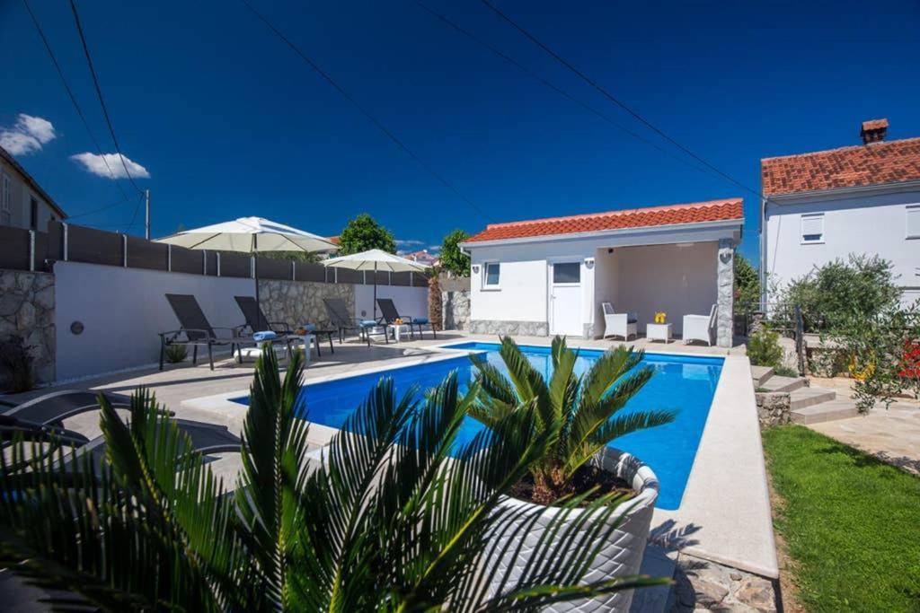 Adria-Holiday House With A Private Pool In Krk Kornić Екстериор снимка